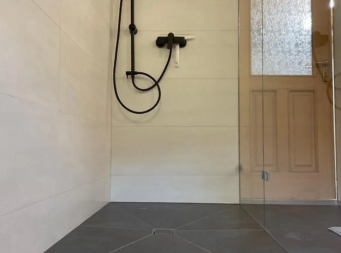 Szálloda Bahnstation Friedrichshafen